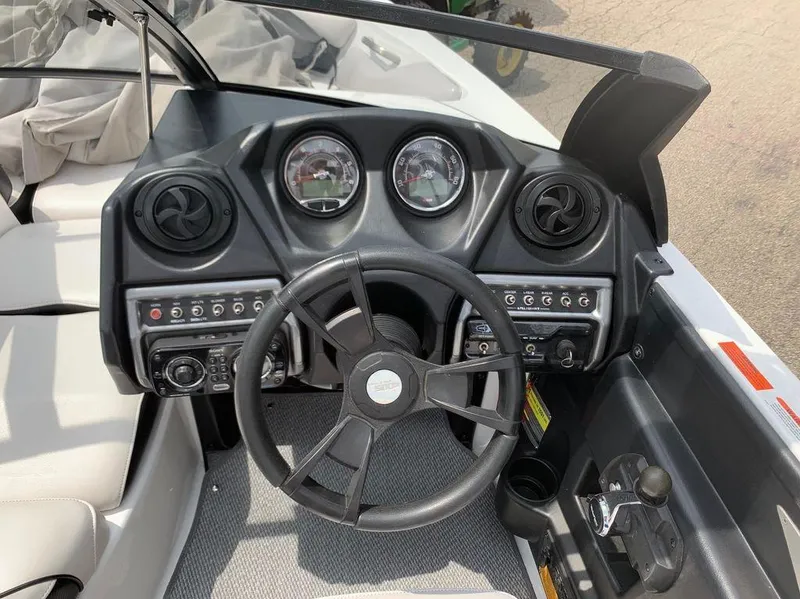 Slide: The Image of Axis Core Series A20 2014 - 25