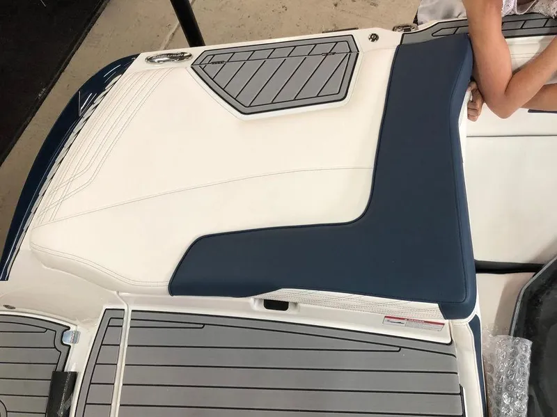 Slide: The Image of Nautique Super Air Nautique G23 2018 - 8