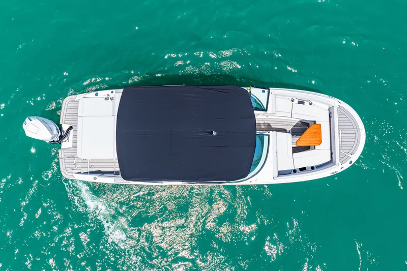 Slide: The Image of Sea Ray SDX 270 Outboard 2025 - 21