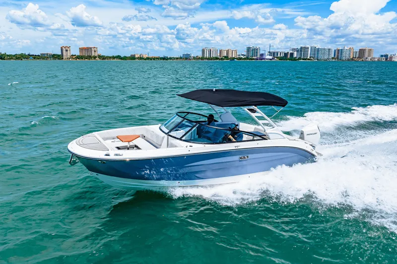 Slide: The Image of Sea Ray SDX 270 Outboard 2025 - 23