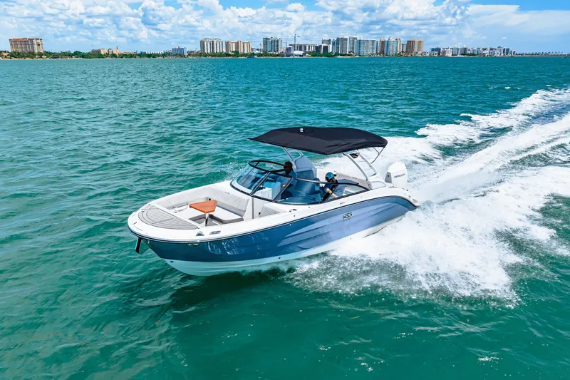 Slide: The Image of Sea Ray SDX 270 Outboard 2025 - 25