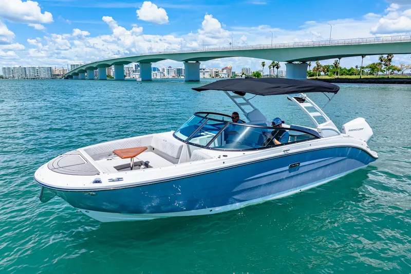 Slide: The Image of Sea Ray SDX 270 Outboard 2025 - 4