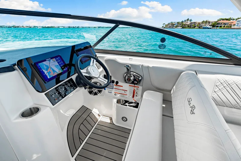 Slide: The Image of Sea Ray SDX 270 Outboard 2025 - 41