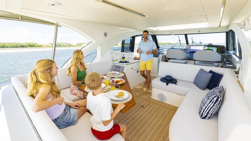 Slide: The Image of Riviera 4300 Sports Express 2026 - 4