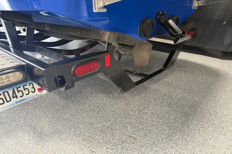 Slide: The Image of Centurion AVALANCHE 2008 - 105