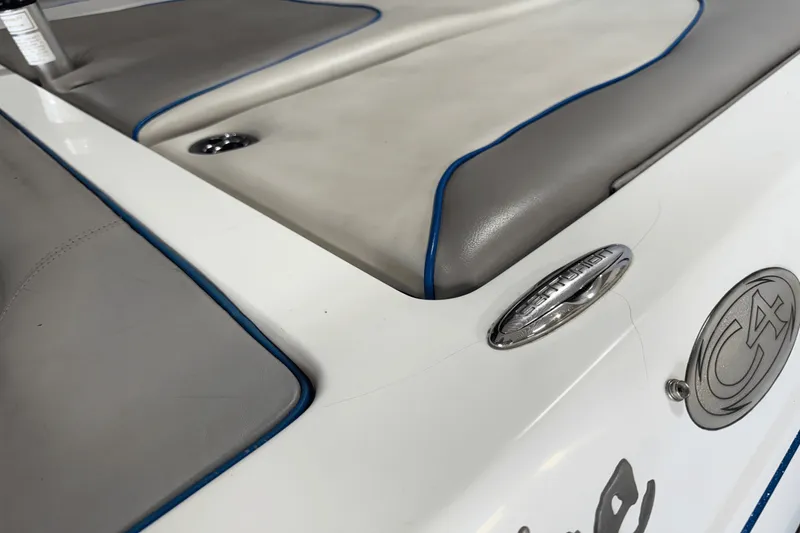 Slide: The Image of Centurion AVALANCHE 2008 - 16