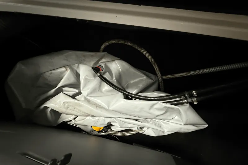 Slide: The Image of Centurion AVALANCHE 2008 - 17