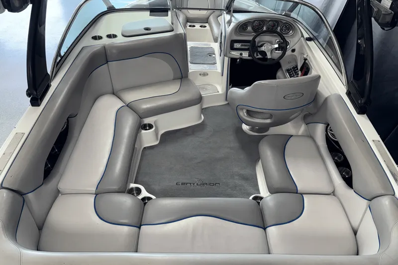 Slide: The Image of Centurion AVALANCHE 2008 - 21