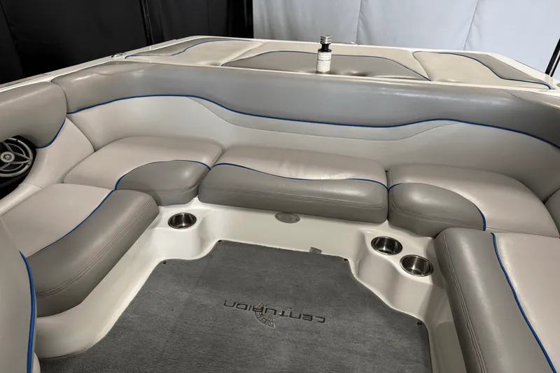 Slide: The Image of Centurion AVALANCHE 2008 - 22