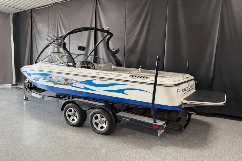 Slide: The Image of Centurion AVALANCHE 2008 - 3