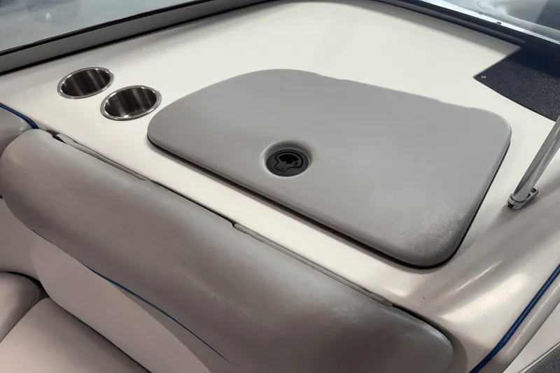 Slide: The Image of Centurion AVALANCHE 2008 - 41