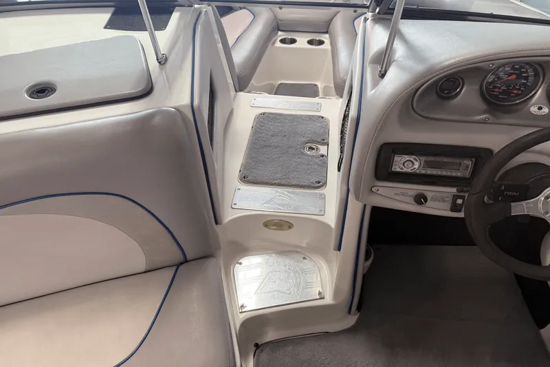 Slide: The Image of Centurion AVALANCHE 2008 - 43