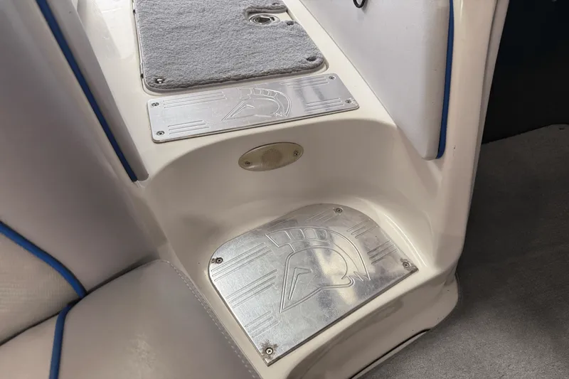 Slide: The Image of Centurion AVALANCHE 2008 - 44