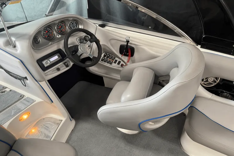 Slide: The Image of Centurion AVALANCHE 2008 - 50