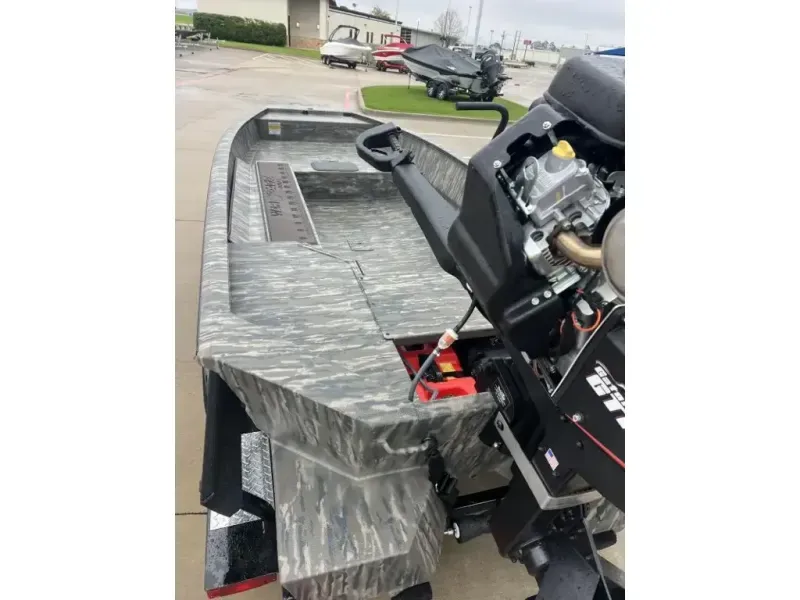 Slide: The Image of War Eagle 750 2026 - 16