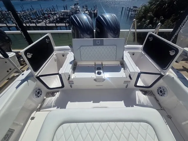 Slide: The Image of Sea Fox 282 Hybrid LT 2026 - 20