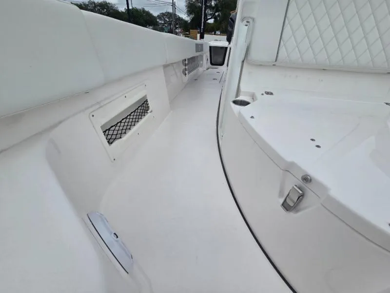 Slide: The Image of Sea Fox 282 LIGHT TACKLE 2026 - 6