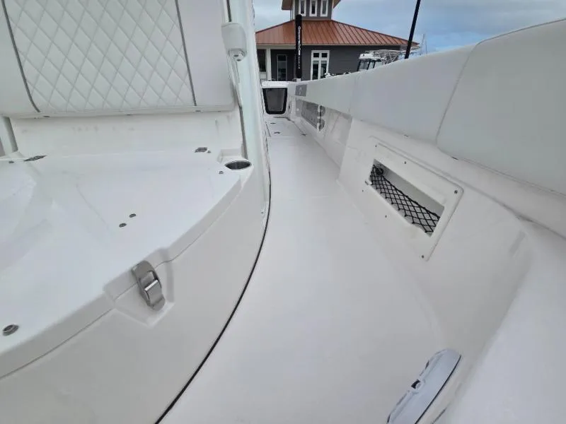 Slide: The Image of Sea Fox 282 LIGHT TACKLE 2026 - 7