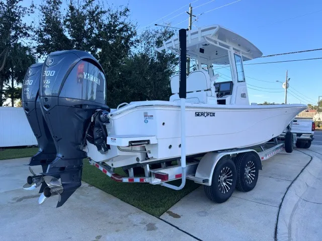 Slide: The Image of Sea Fox 282 Hybrid LT 2026 - 2