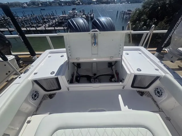 Slide: The Image of Sea Fox 282 Hybrid LT 2026 - 21