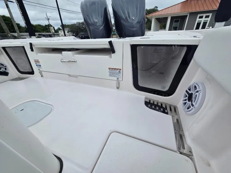 Slide: The Image of Sea Fox 282 LIGHT TACKLE 2026 - 12