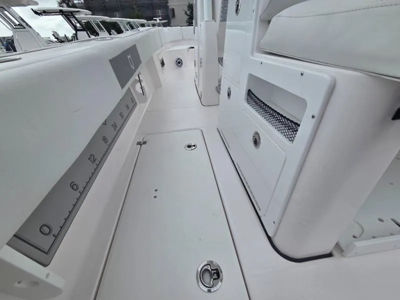 Slide: The Image of Sea Fox 282 LIGHT TACKLE 2026 - 11