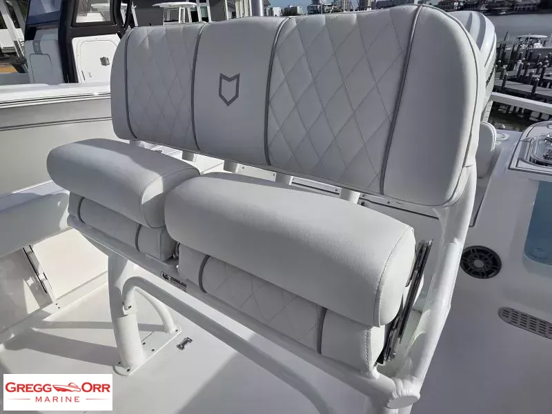 Slide: The Image of Sea Fox 248 COMMANDER 2026 - 11