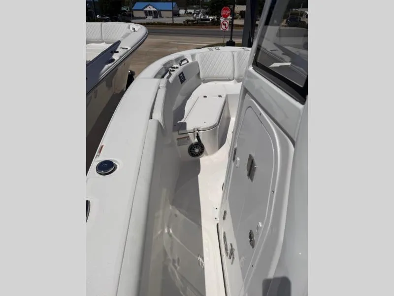 Slide: The Image of Sea Fox 248 COMMANDER 2026 - 7