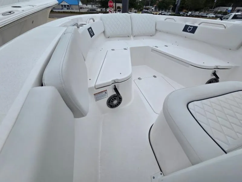 Slide: The Image of Sea Fox 248 COMMANDER 2026 - 19