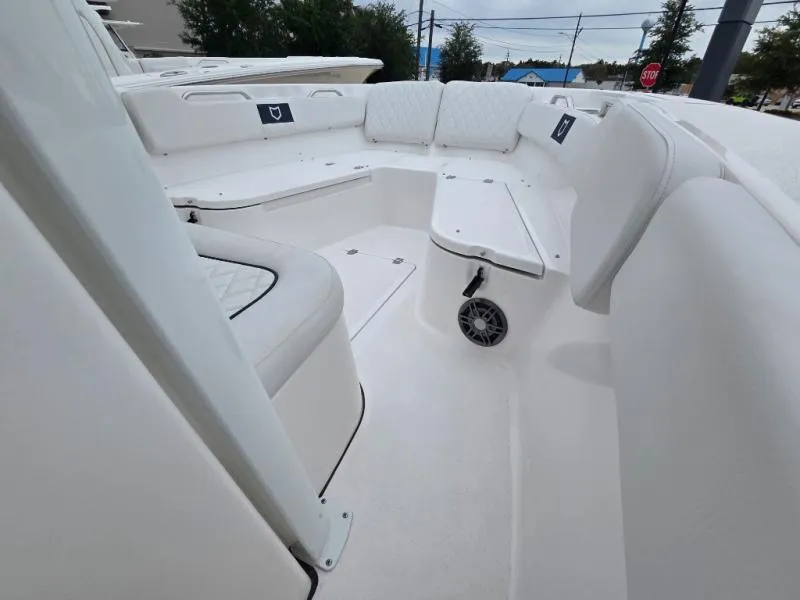 Slide: The Image of Sea Fox 248 COMMANDER 2026 - 13