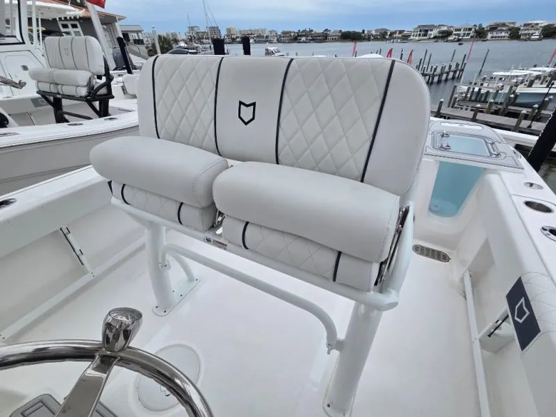 Slide: The Image of Sea Fox 248 COMMANDER 2026 - 16