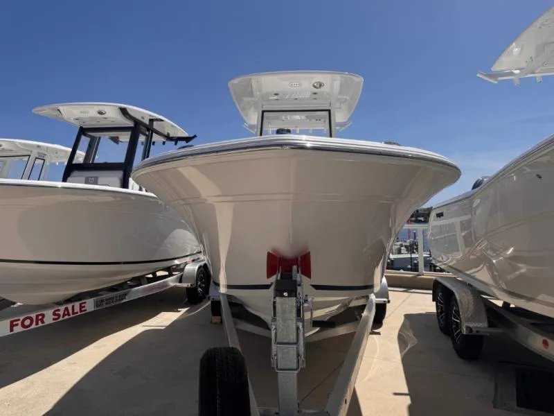 Slide: The Image of Sea Fox 248 COMMANDER 2026 - 1