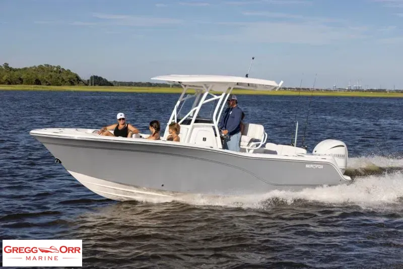 Slide: The Image of Sea Fox 248 COMMANDER 2026 - 2