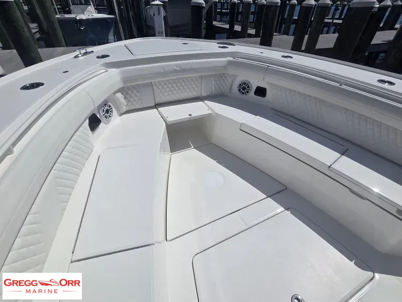 Slide: The Image of Regulator Marine REG35 2026 - 5