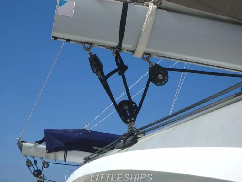Slide: The Image of Fountaine Pajot MAHE EVO 2015, sailboat rigging against blue sky. - 14