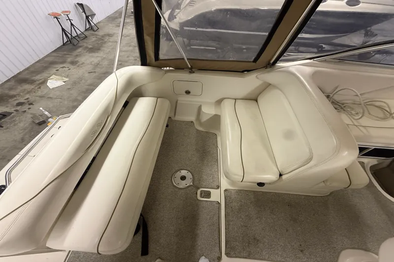 Slide: The Image of Sea Ray 260 SUNDANCER 2003 - 6