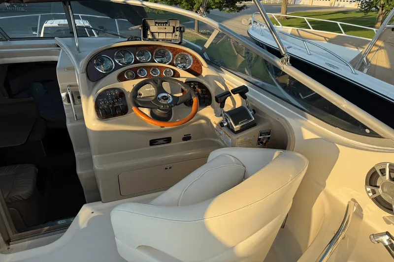 Slide: The Image of Sea Ray 280 SUNDANCER 2003 - 5