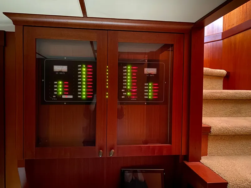 Slide: The Image of Northern Marine Pilothouse Trawler 2003 - 45