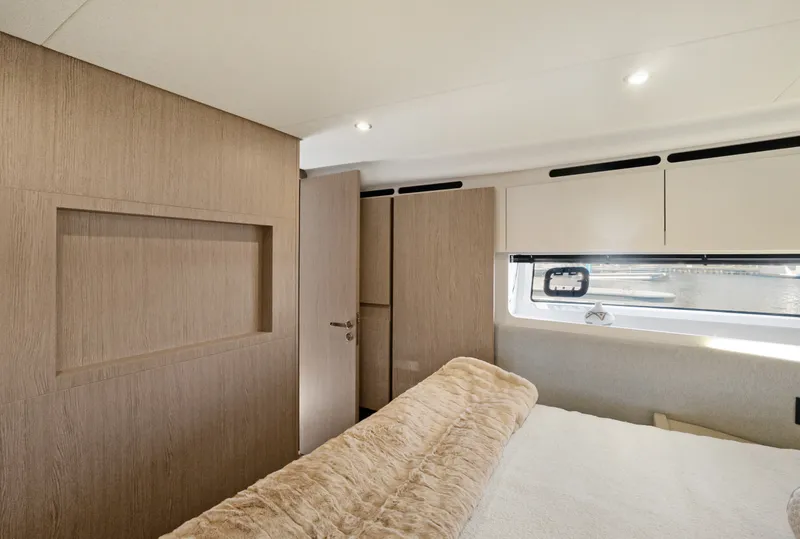 Slide: The Image of Azimut FLY 53 2025 - 41