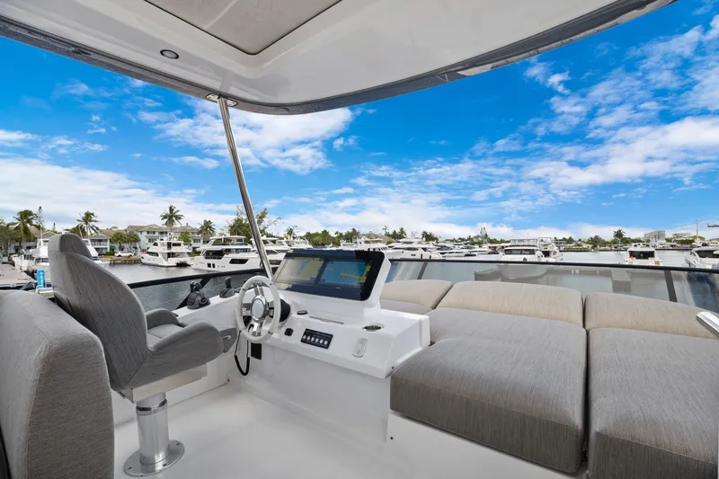 Slide: The Image of Azimut FLY 53 2025 - 53