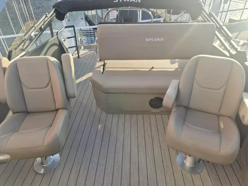 Slide: The Image of Sylvan MIRAGE 820 CLZ DH 2026 - 10