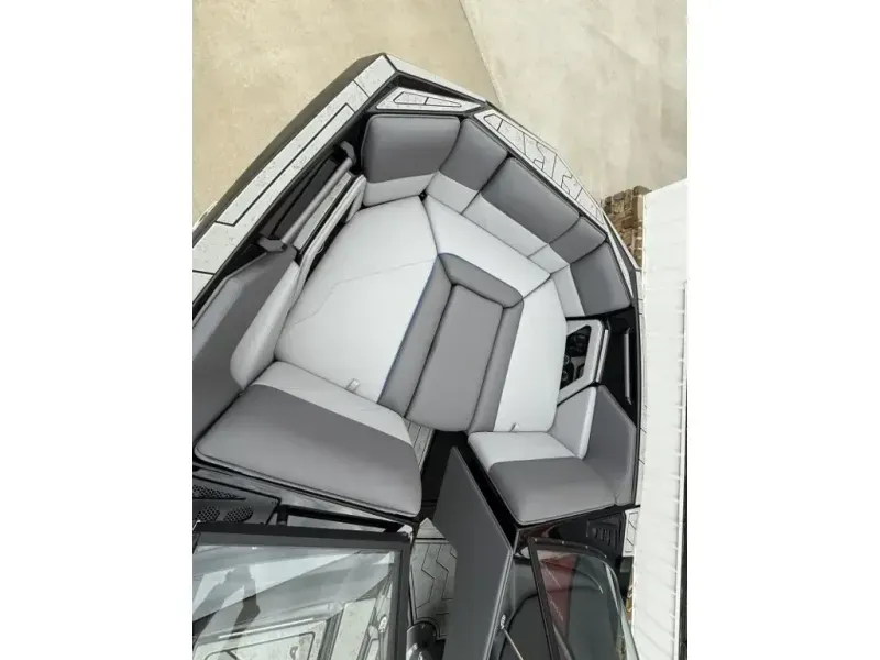 Slide: The Image of Moomba MAX 2026 - 22