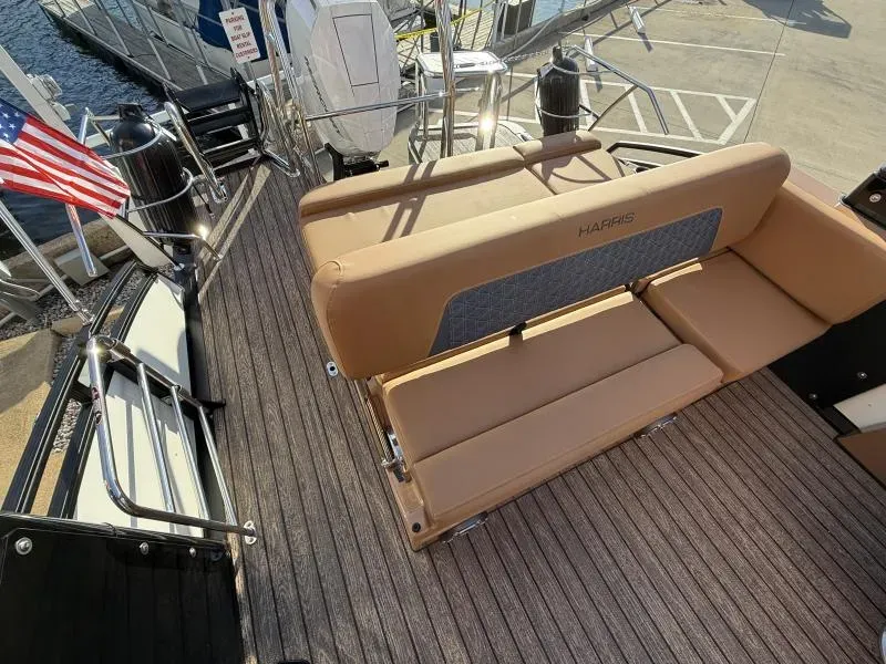 Slide: The Image of Harris SOLSTICE DUAL CONSOLE 250 2026 - 15