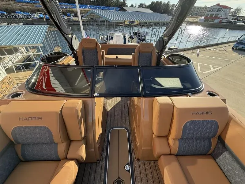 Slide: The Image of Harris SOLSTICE DUAL CONSOLE 250 2026 - 8