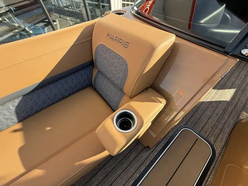 Slide: The Image of Harris SOLSTICE DUAL CONSOLE 250 2026 - 7
