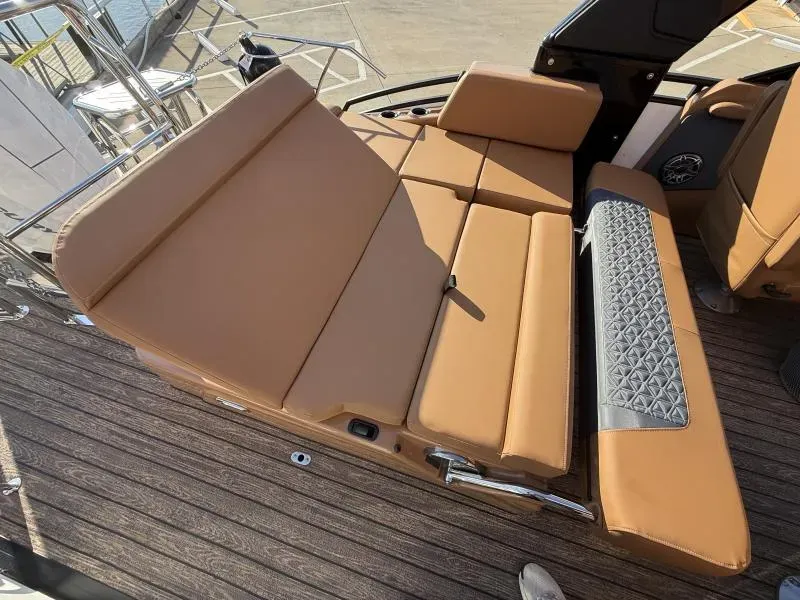 Slide: The Image of Harris SOLSTICE DUAL CONSOLE 250 2026 - 18