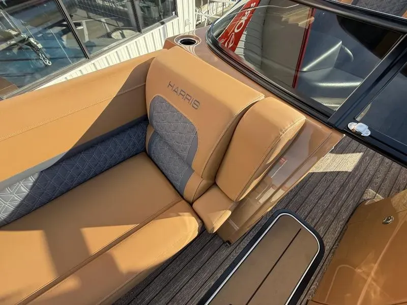 Slide: The Image of Harris SOLSTICE DUAL CONSOLE 250 2026 - 6