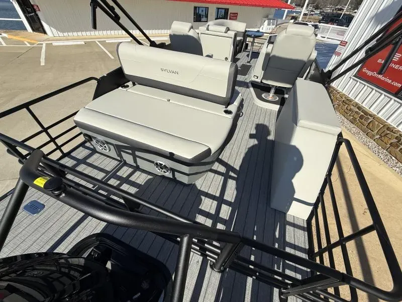 Slide: The Image of Sylvan MIRAGE X5 CLZ DH 2026 - 14