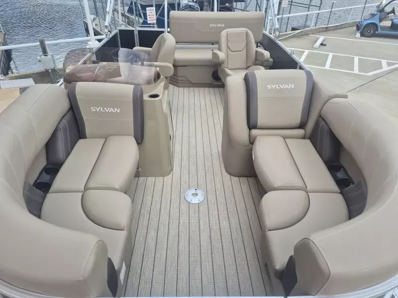 Slide: The Image of Sylvan MIRAGE 820 CLZ DH 2026 - 6