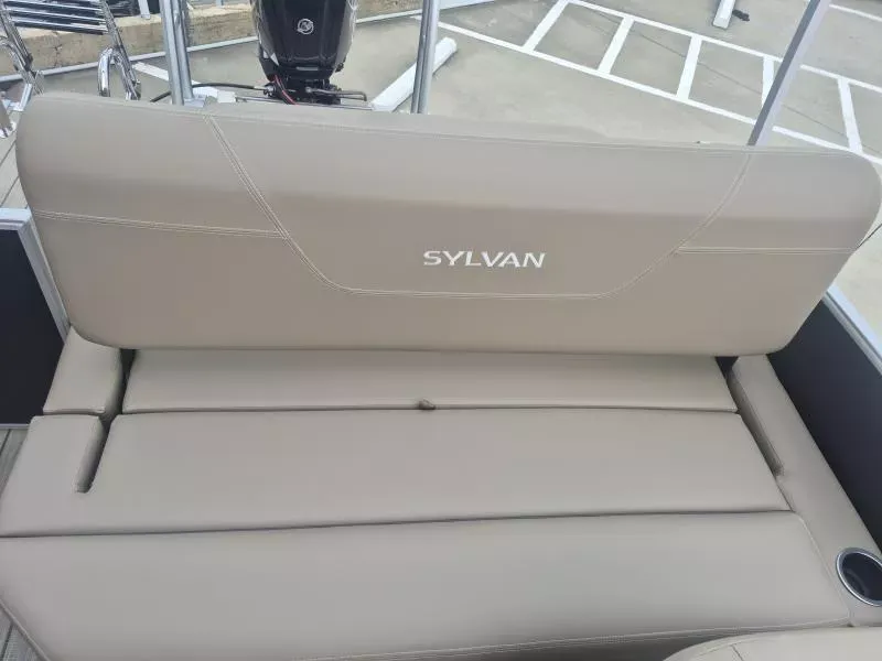 Slide: The Image of Sylvan MIRAGE 820 CLZ DH 2026 - 14